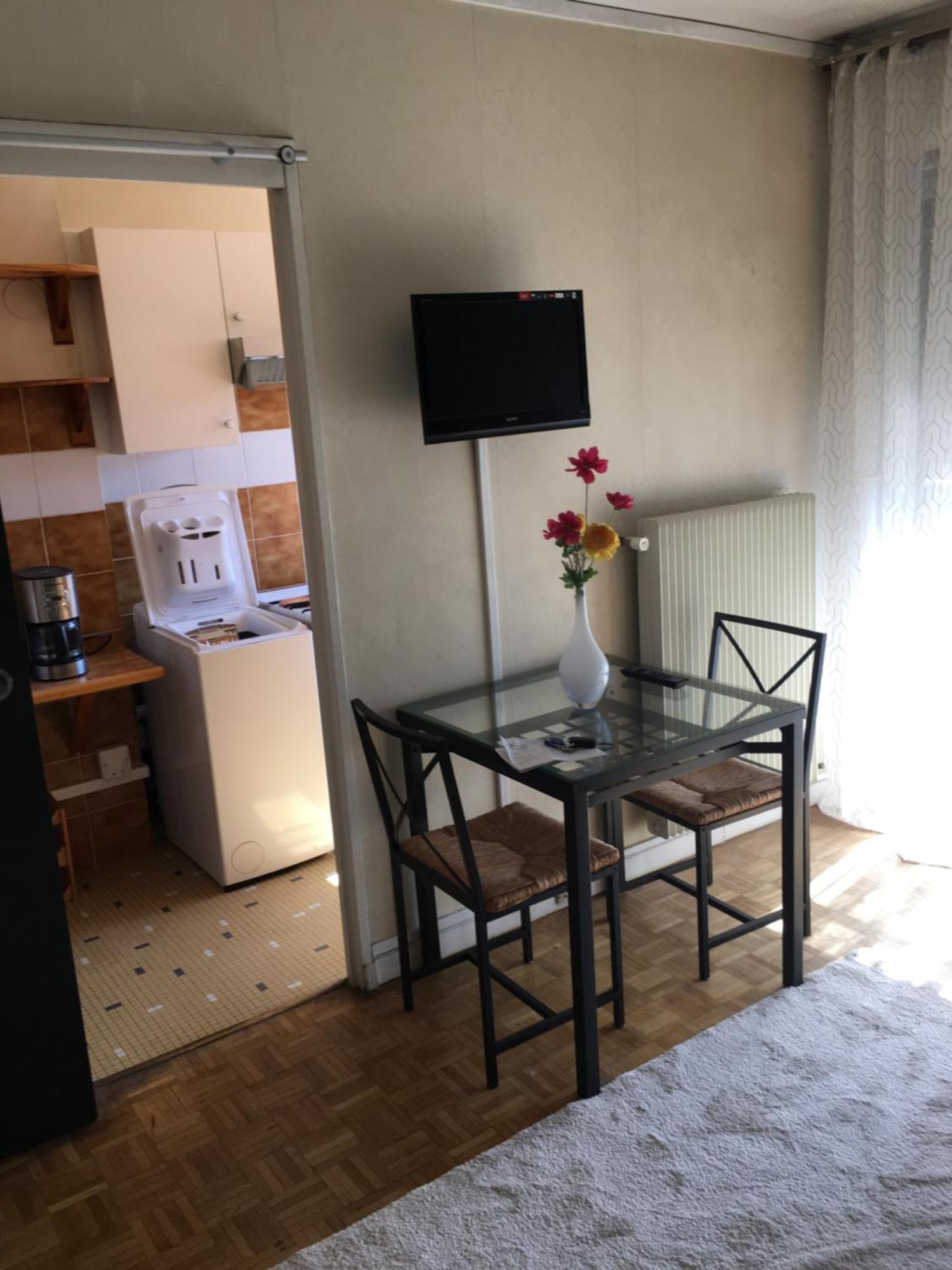 Апартаменти Studio Meuble Шарантон-ле-Пон Екстер'єр фото
